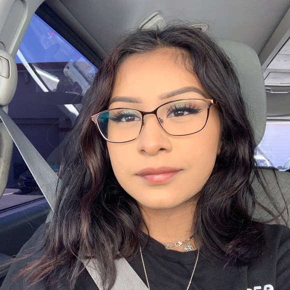 Meet your Posher, Juliet - Picture 1 of 1